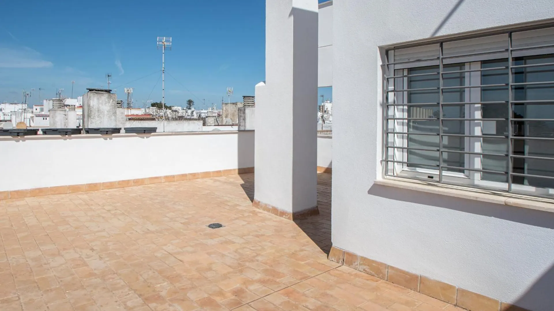 Apartamentos El Atico De Hercules Cadice Appartamento